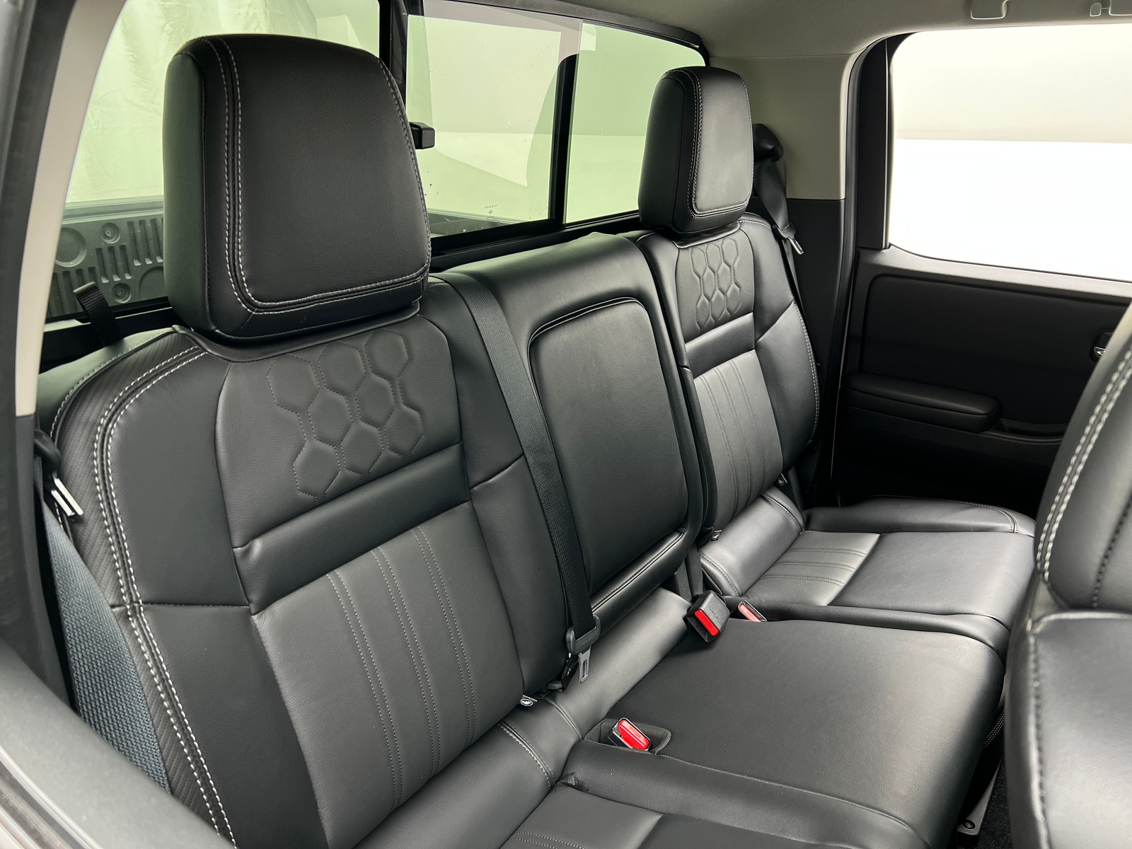 Thumbnail: 2024 Nissan Frontier - 5