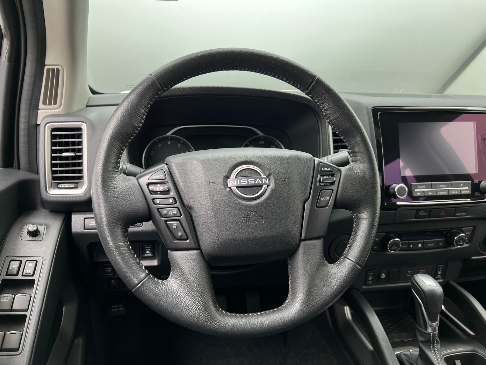 Thumbnail: 2024 Nissan Frontier - 4