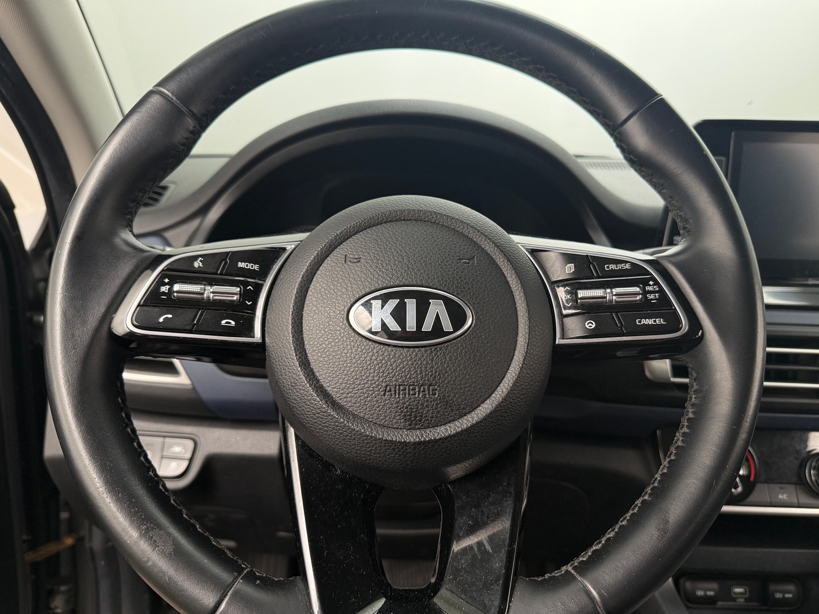 Thumbnail: 2021 Kia Seltos - 4