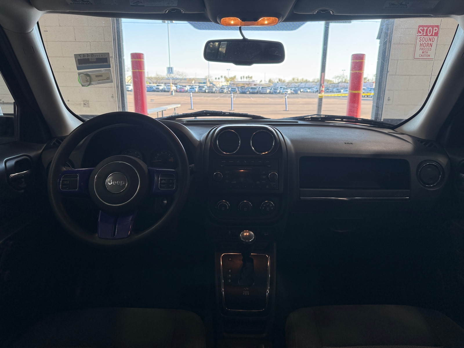 Thumbnail: 2017 Jeep Patriot - 3