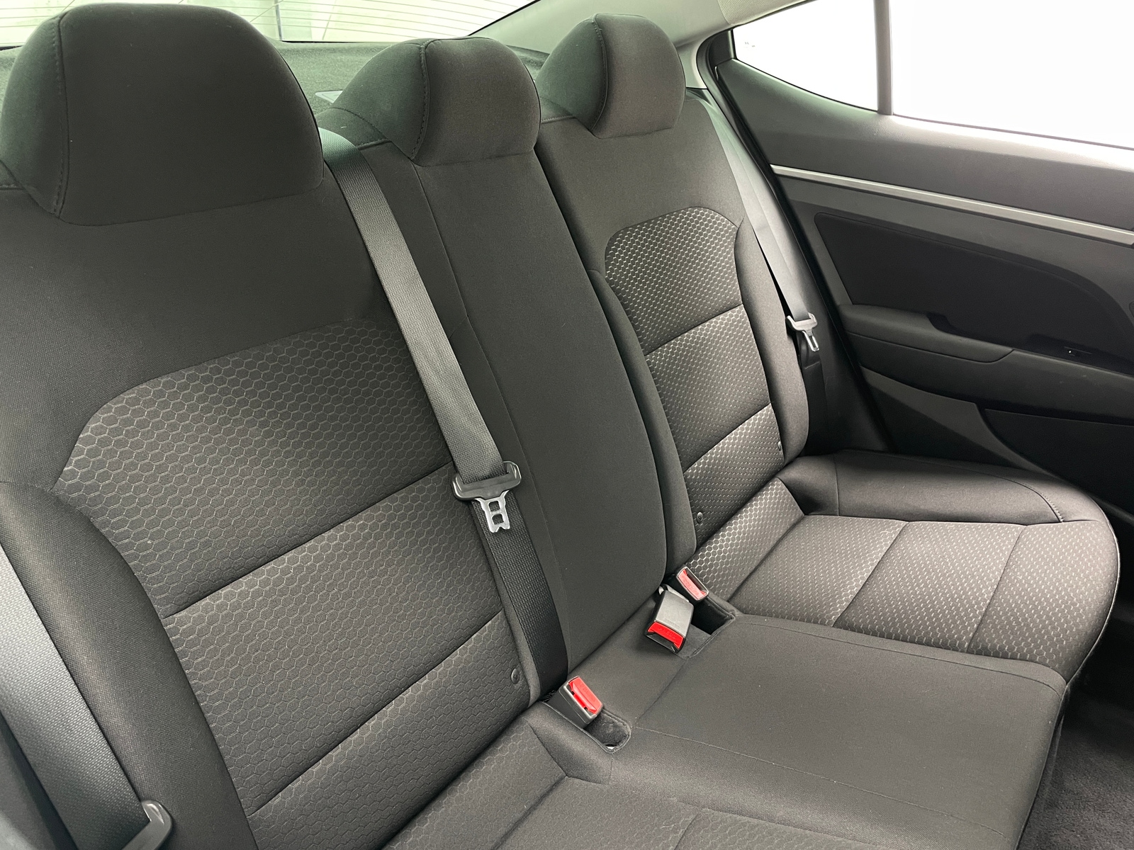 Thumbnail: 2020 Hyundai Elantra - 6