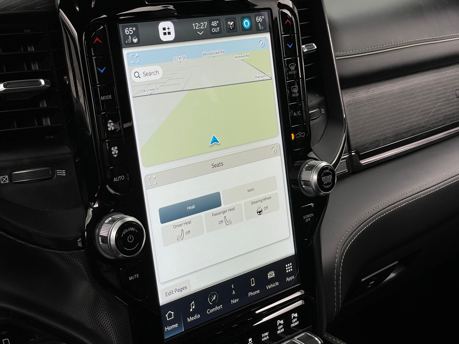 Thumbnail: 2022 RAM 1500 - 3