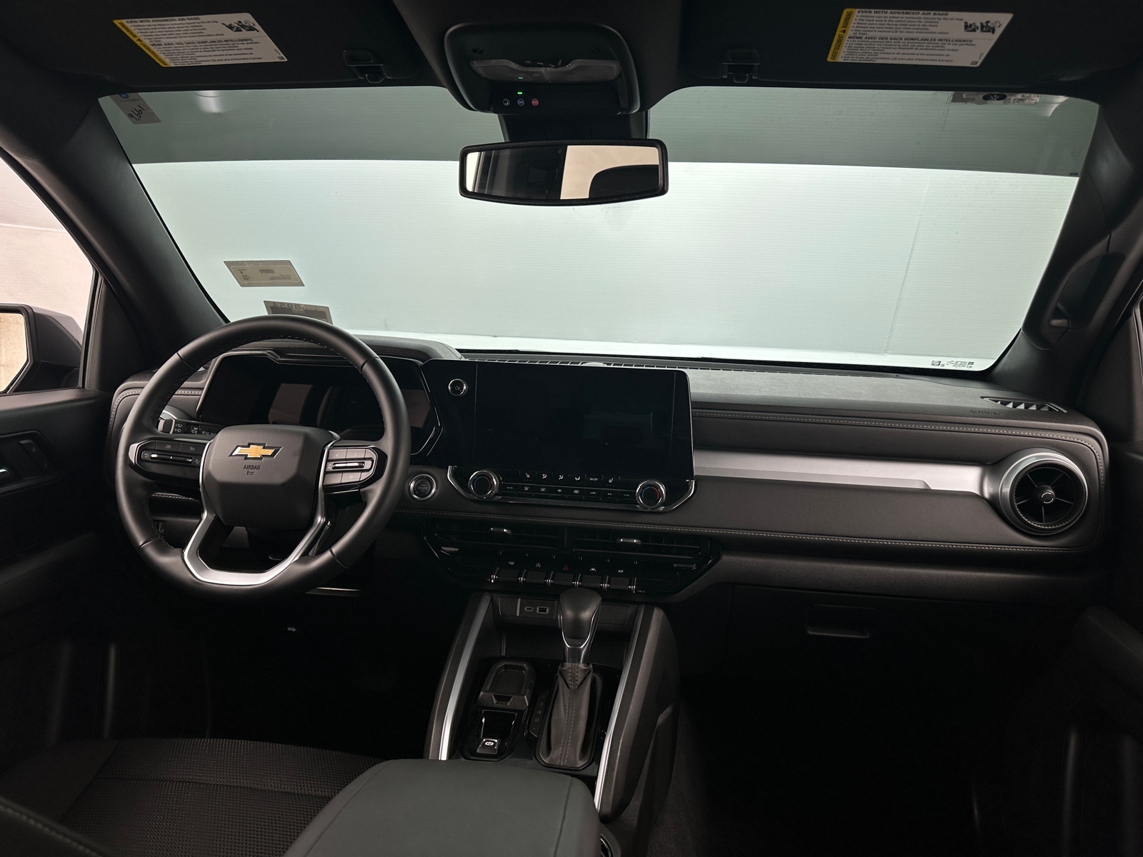 Thumbnail: 2025 Chevrolet Colorado - 3