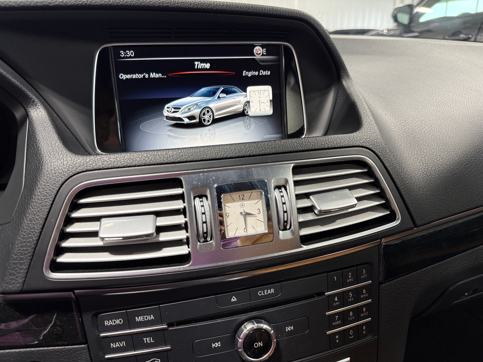 Thumbnail: 2017 Mercedes-Benz E-Class - 3