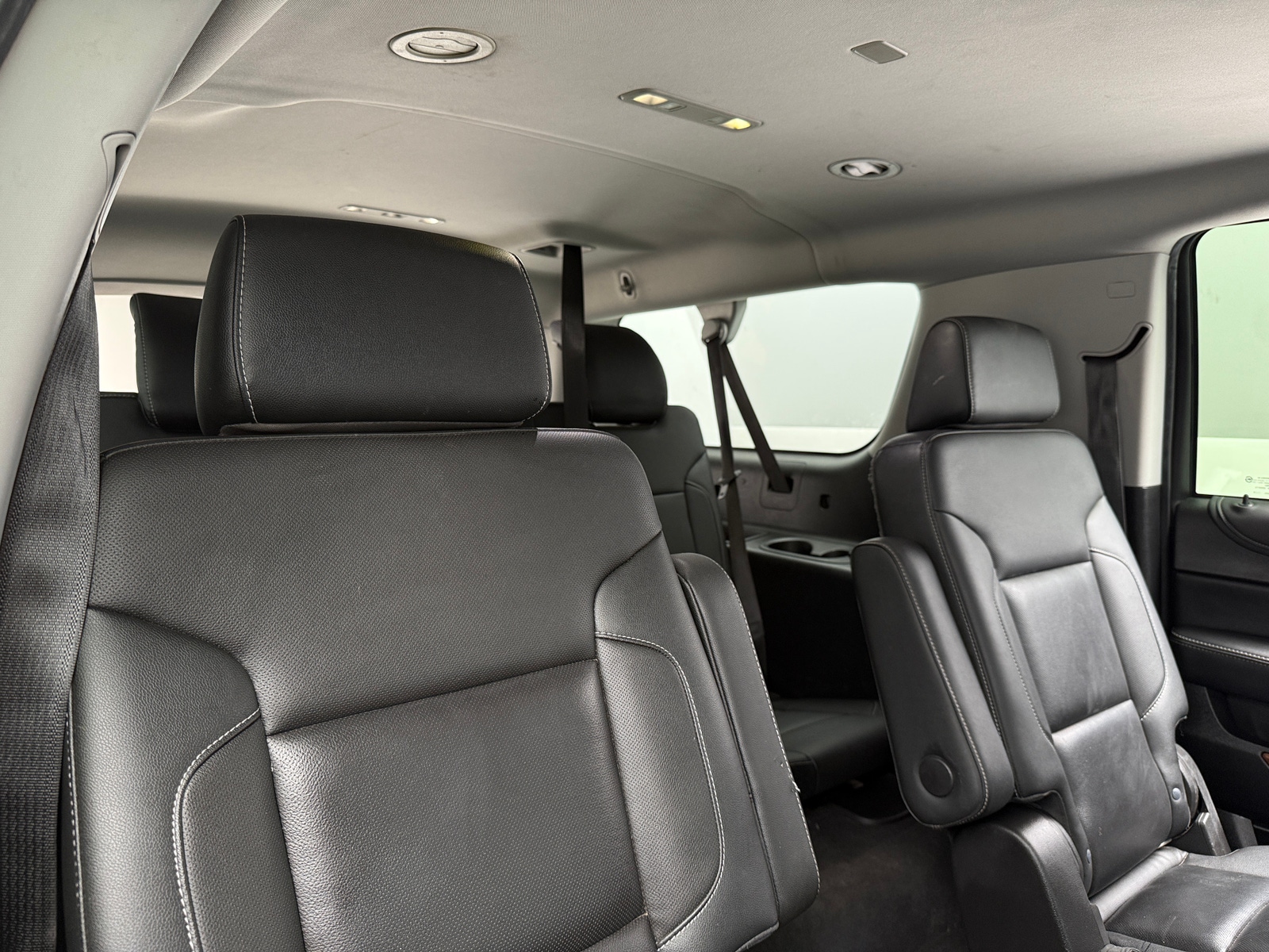 Thumbnail: 2019 Chevrolet Suburban - 5