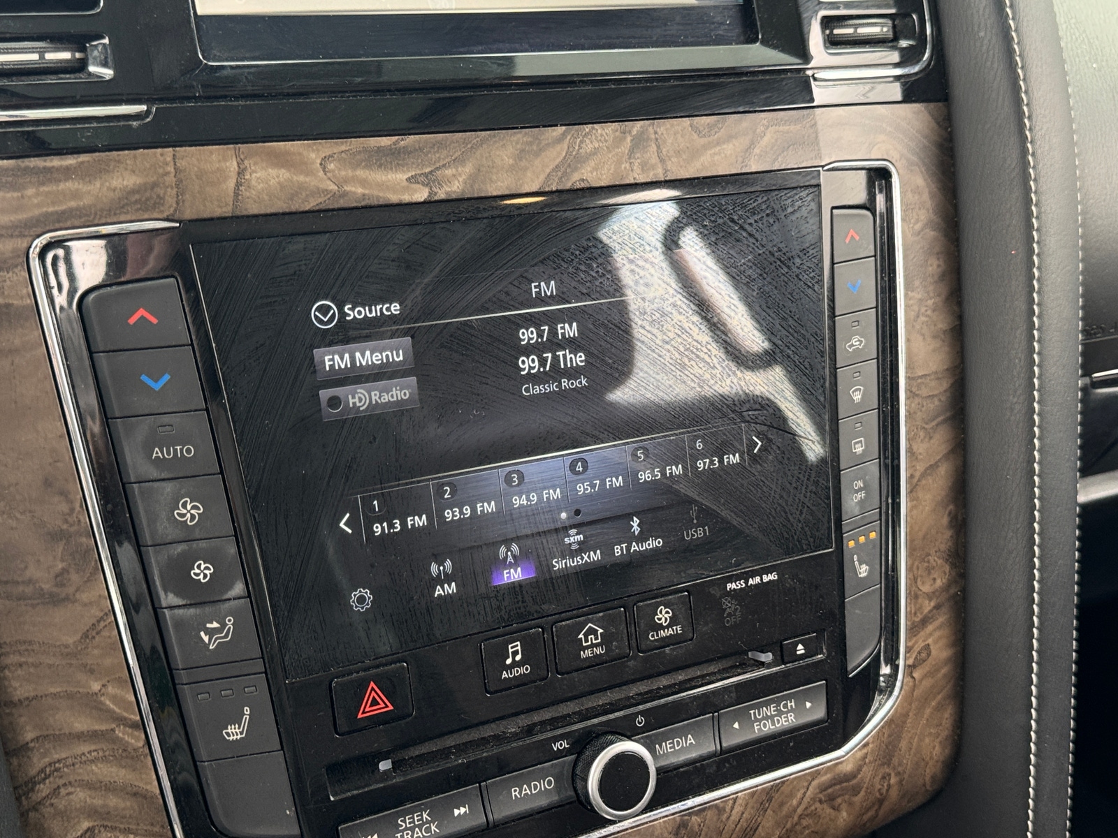 Thumbnail: 2021 INFINITI QX80 - 3