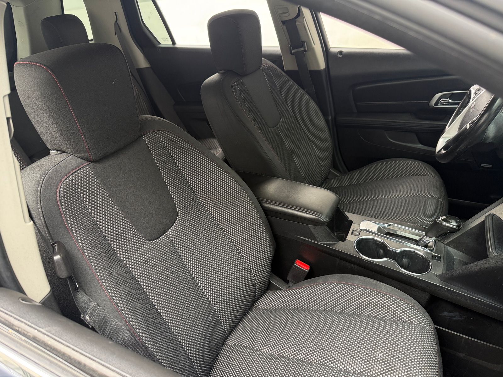 Thumbnail: 2017 GMC Terrain - 2