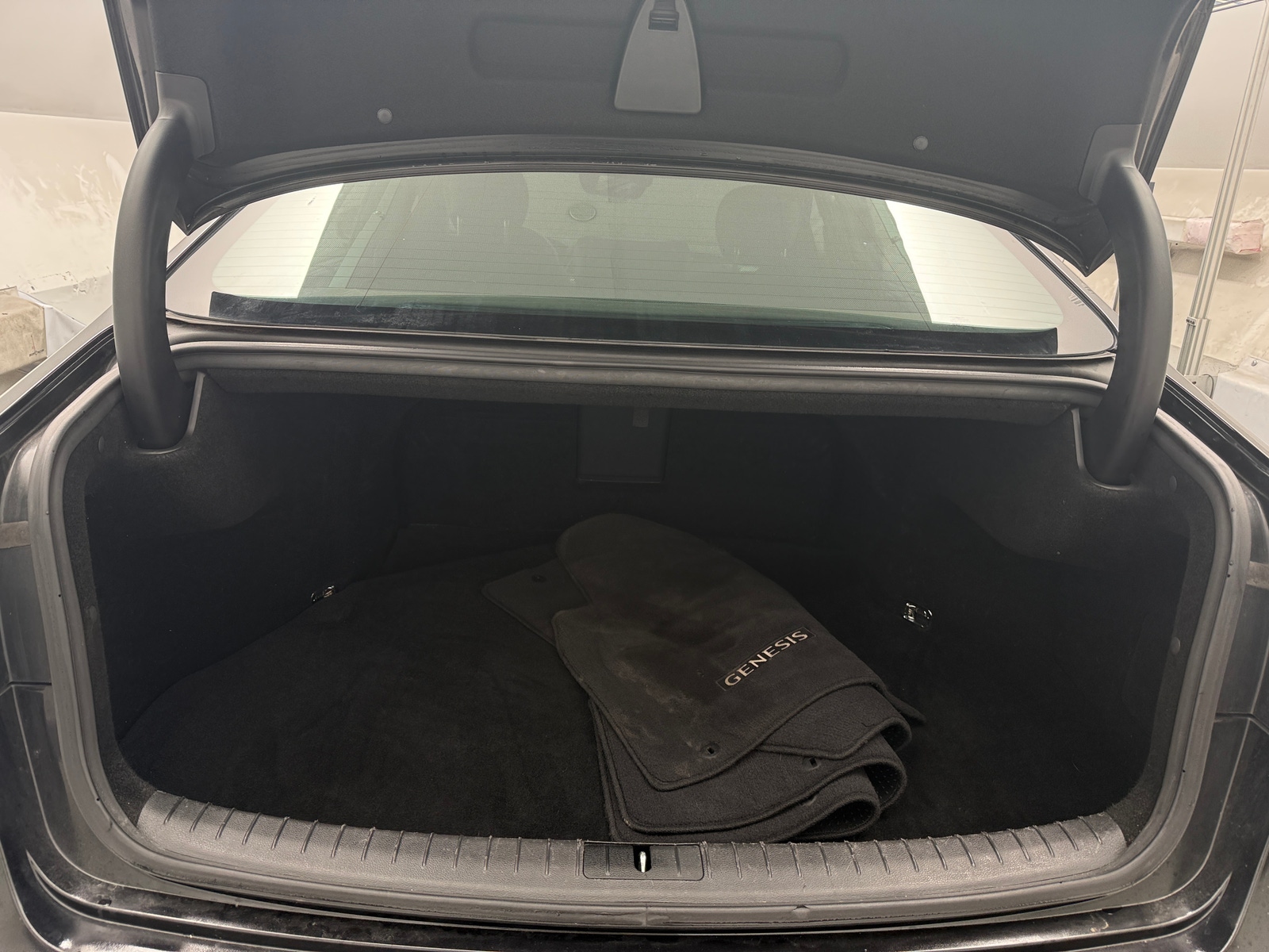 Thumbnail: 2018 Genesis G80 - 6