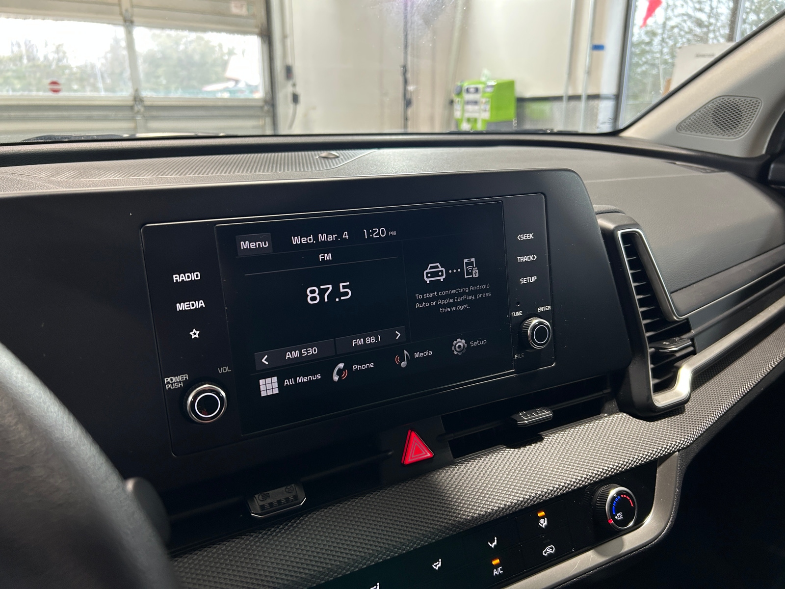 Thumbnail: 2025 Kia Sportage - 4