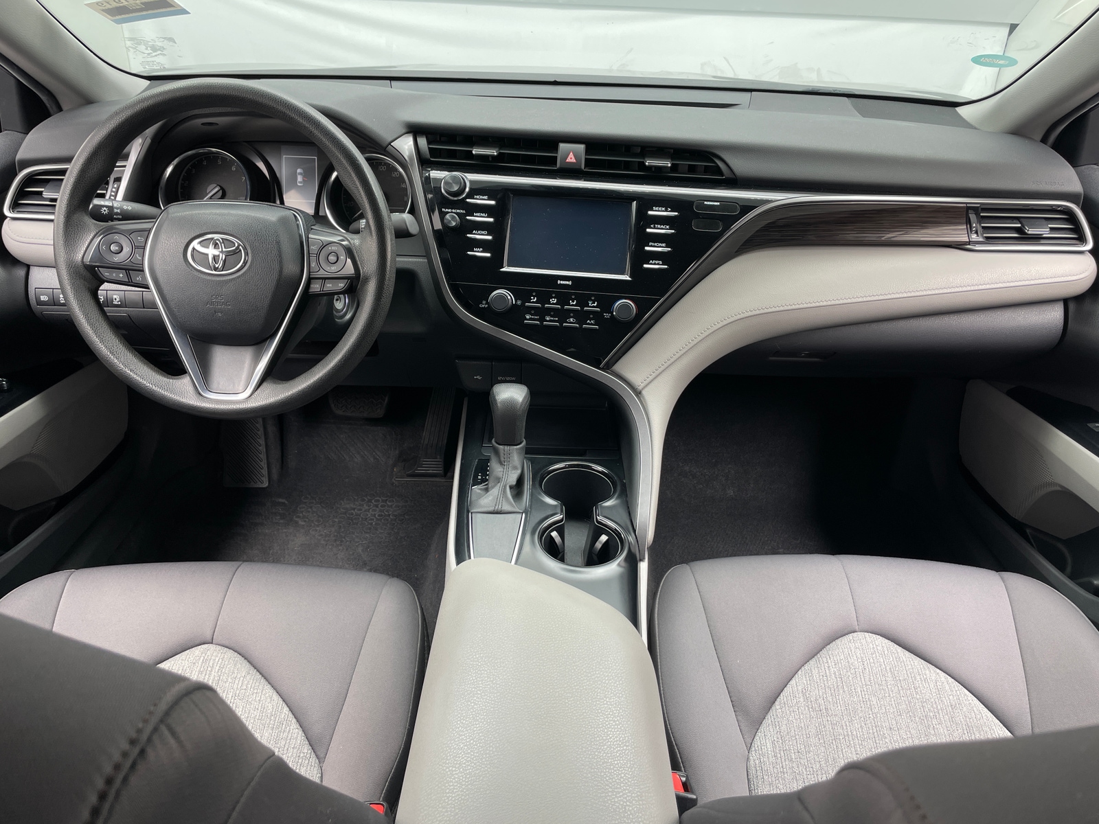 Thumbnail: 2020 Toyota Camry - 3