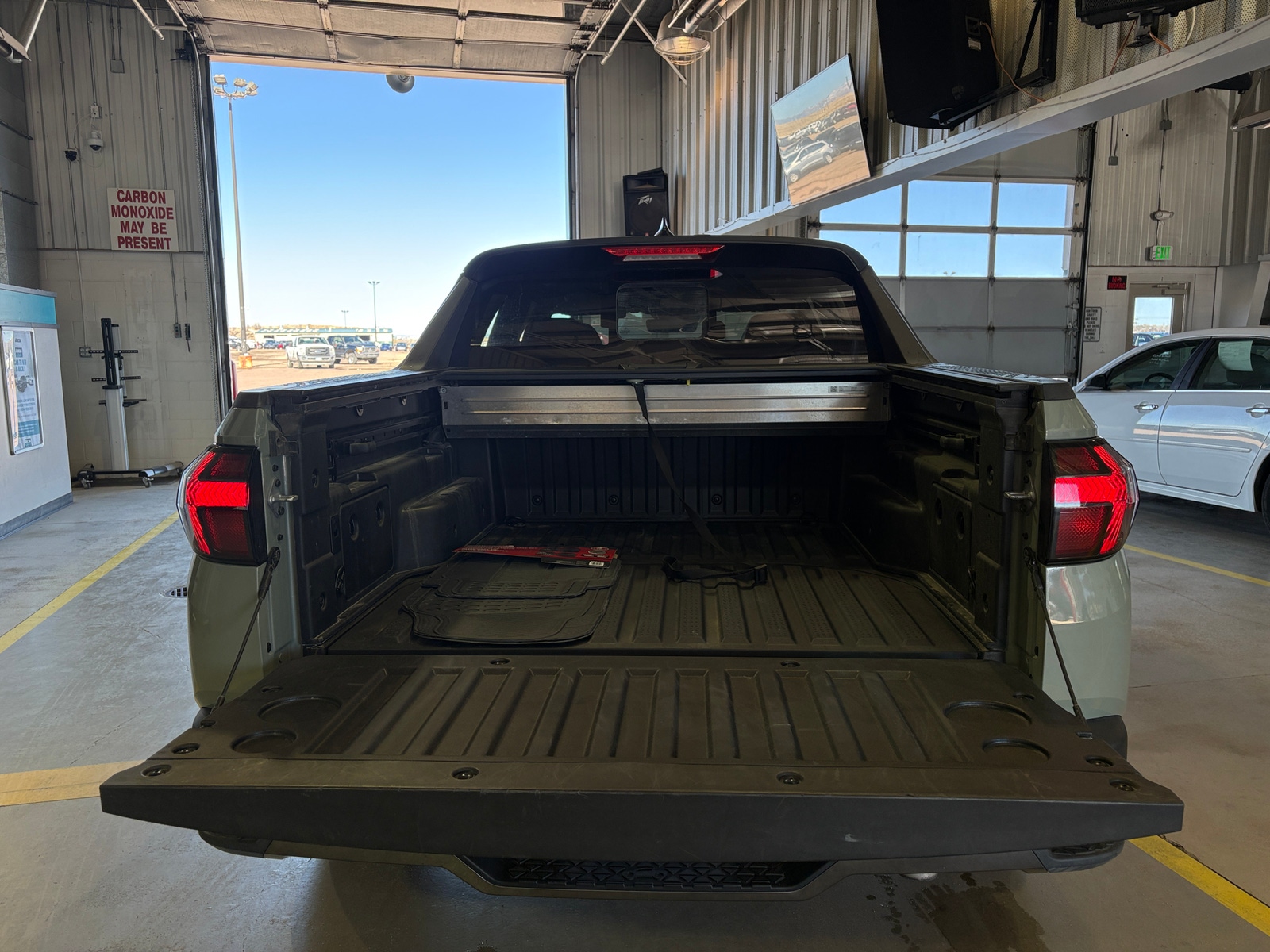 Thumbnail: 2025 Hyundai Santa Cruz - 6