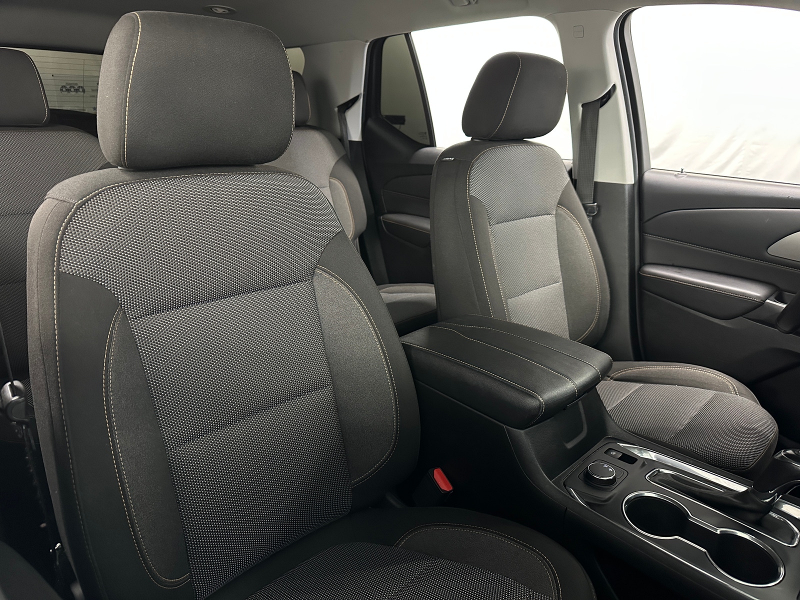 Thumbnail: 2018 Chevrolet Traverse - 2