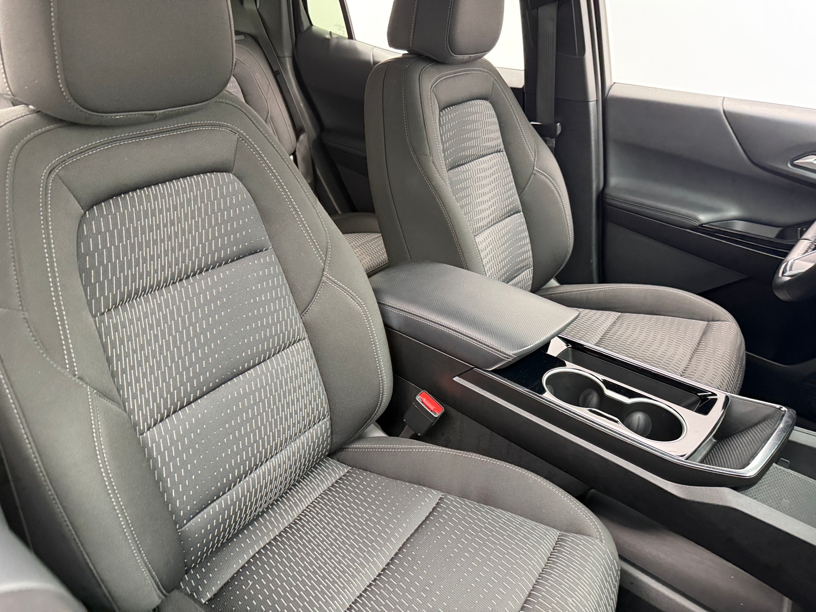 Thumbnail: 2025 Chevrolet Equinox - 2