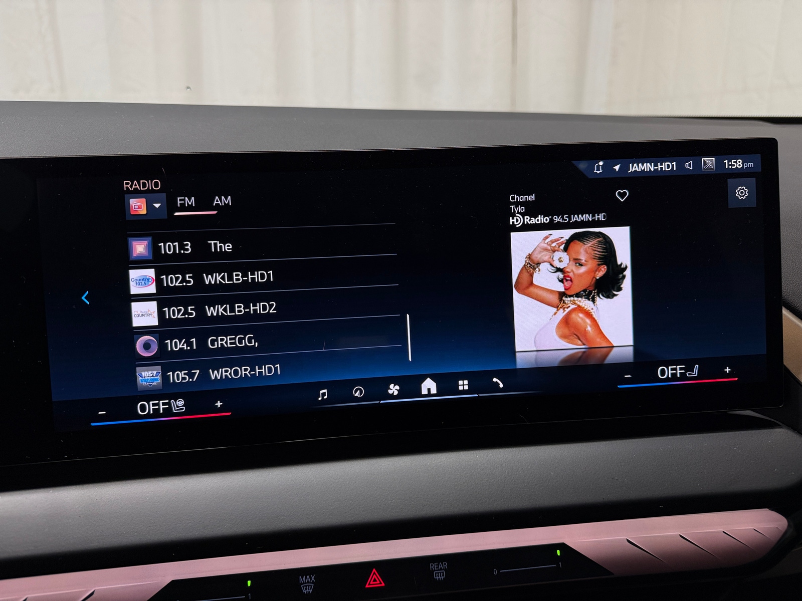 Thumbnail: 2025 BMW X3 - 3