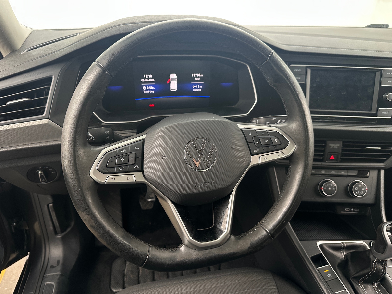 Thumbnail: 2024 Volkswagen Jetta - 5