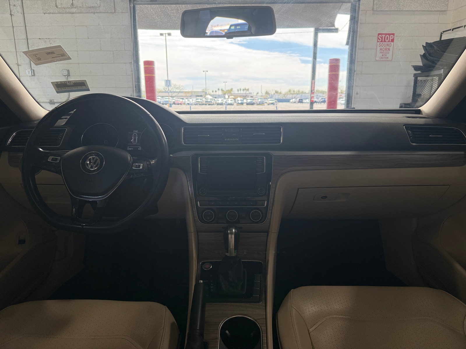 Thumbnail: 2018 Volkswagen Passat - 2