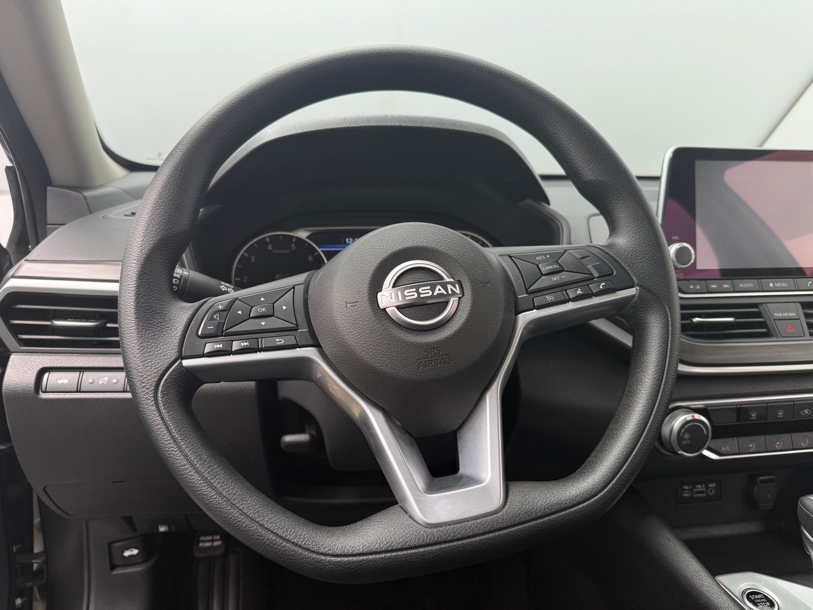 Thumbnail: 2025 Nissan Altima - 5