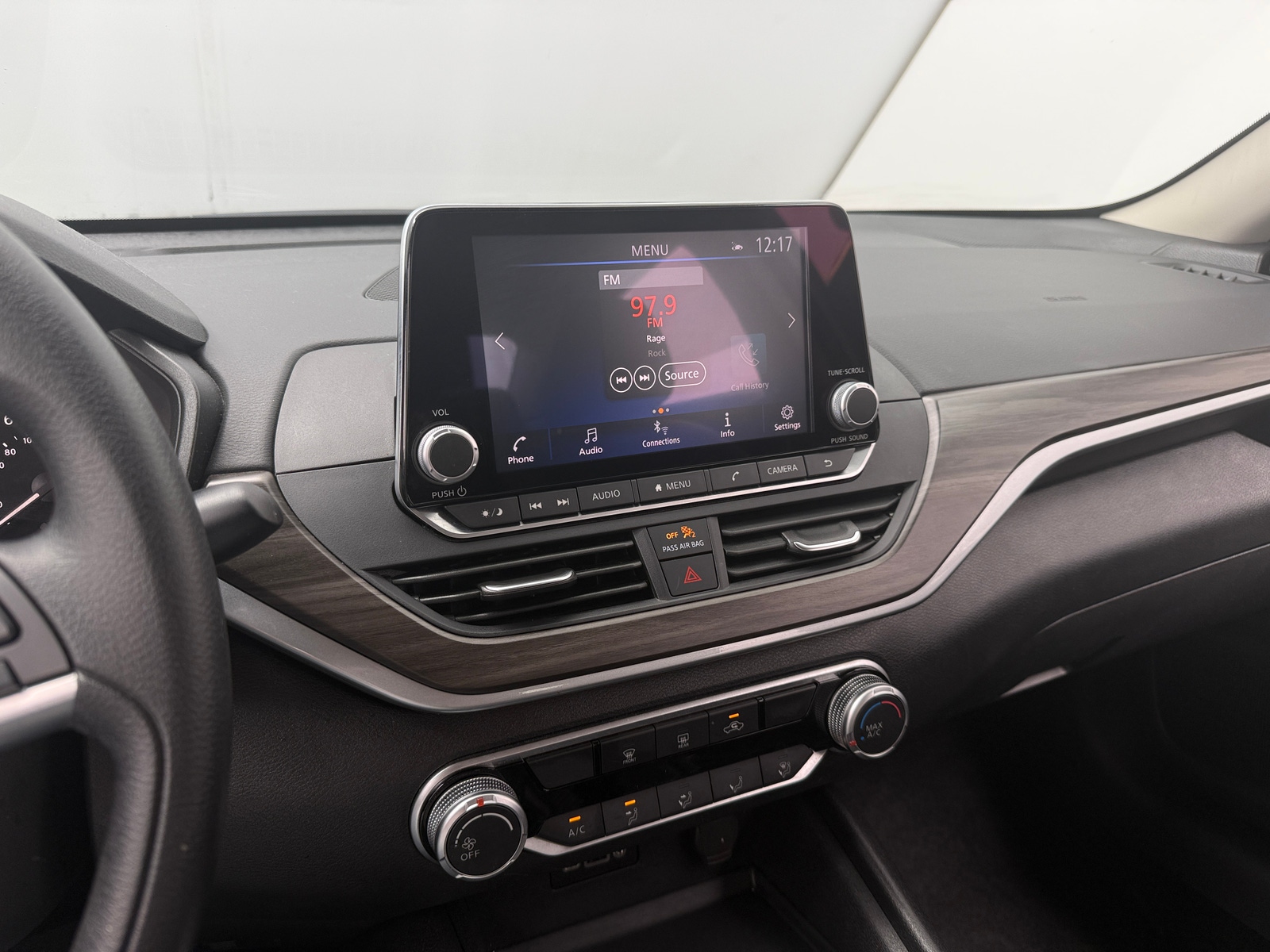 Thumbnail: 2025 Nissan Altima - 4