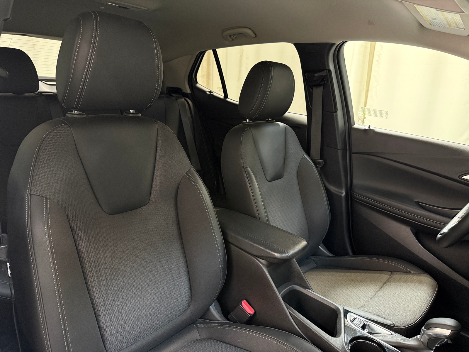 Thumbnail: 2025 Buick Encore GX - 2