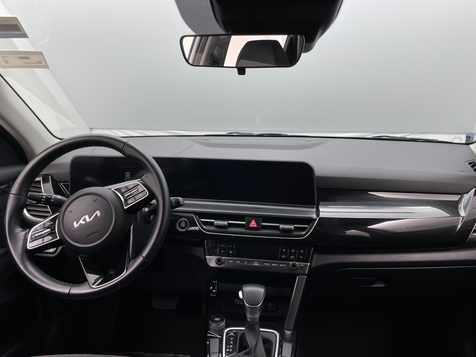 Thumbnail: 2025 Kia Seltos - 3