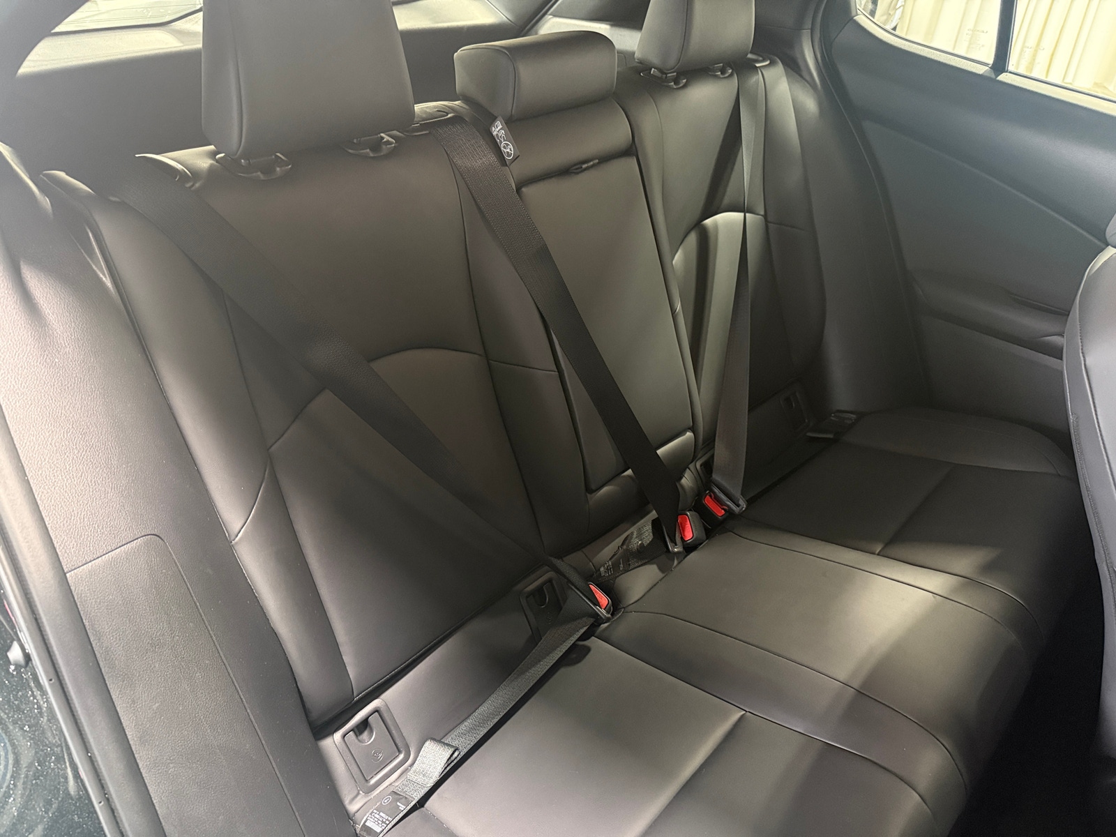 Thumbnail: 2025 Lexus UX - 5