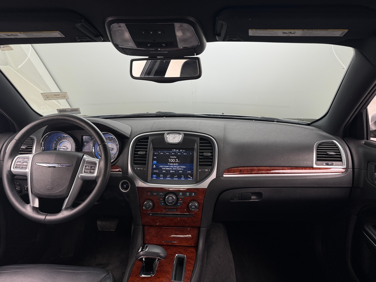 Thumbnail: 2013 Chrysler 300 - 2