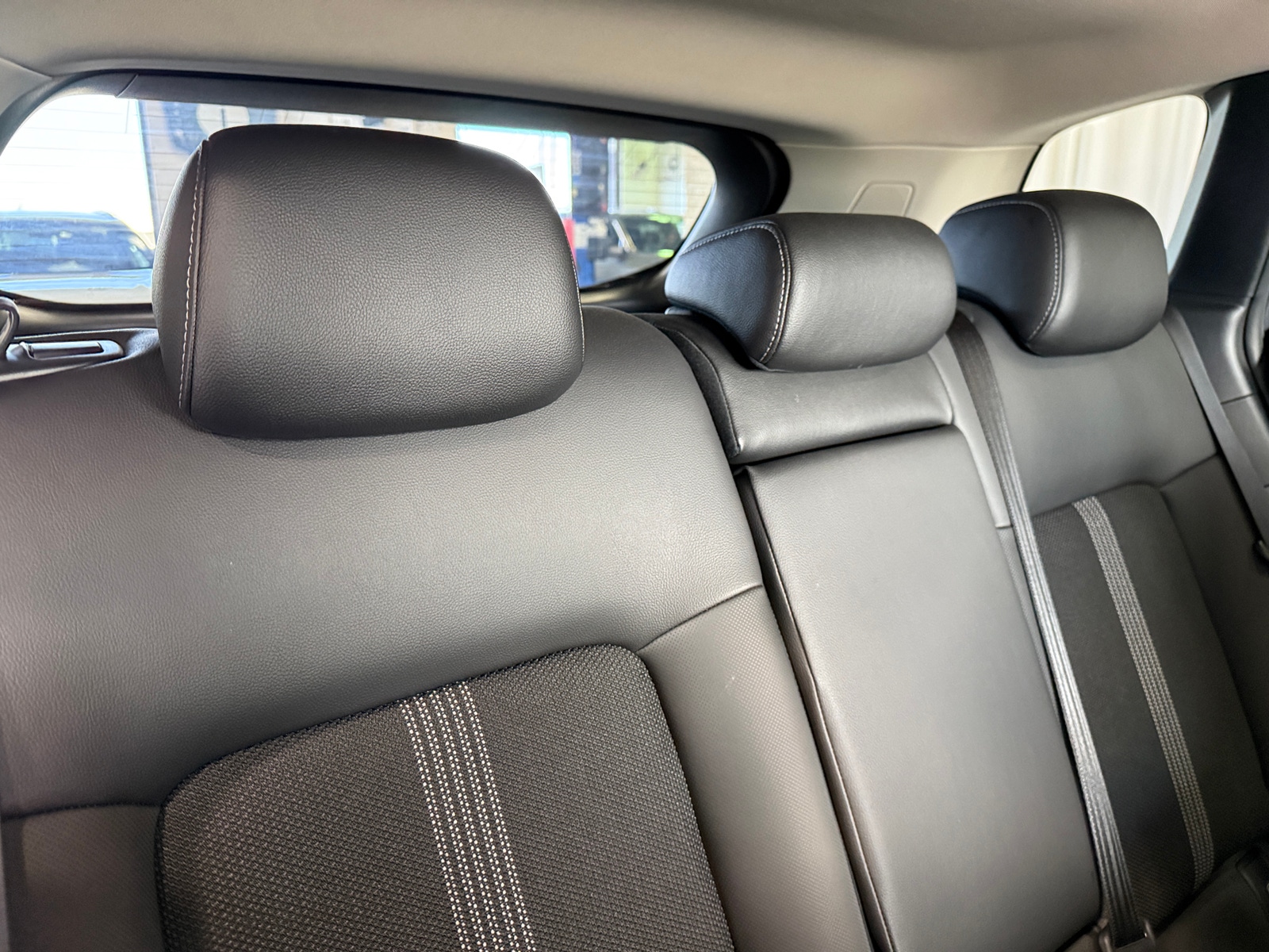 Thumbnail: 2025 Mazda CX-50 - 5