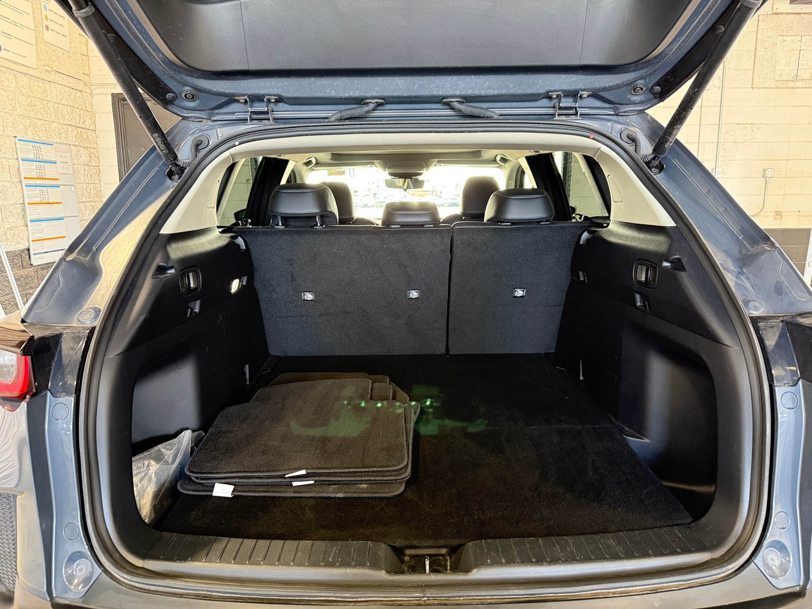 Thumbnail: 2025 Mazda CX-50 - 6