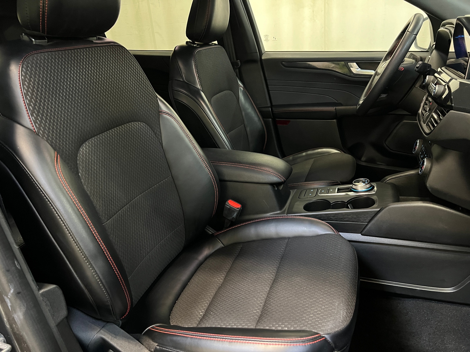 Thumbnail: 2024 Ford Escape - 2