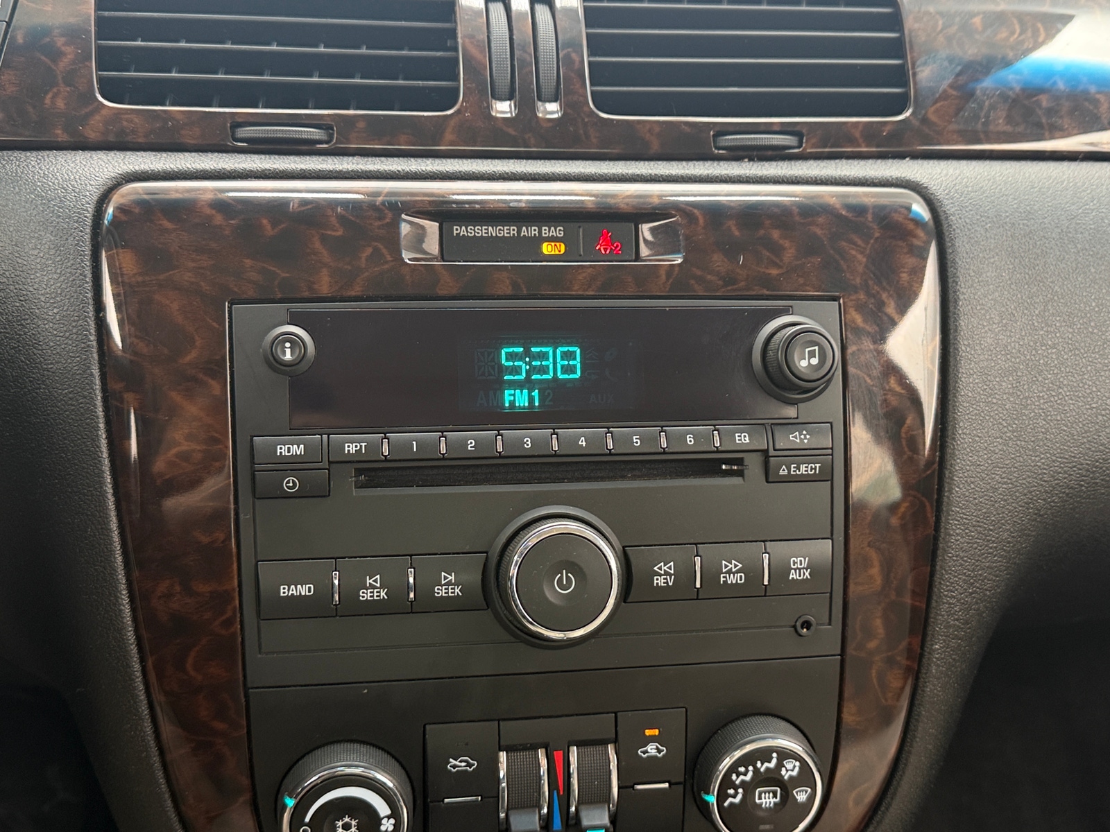 Thumbnail: 2012 Chevrolet Impala - 4