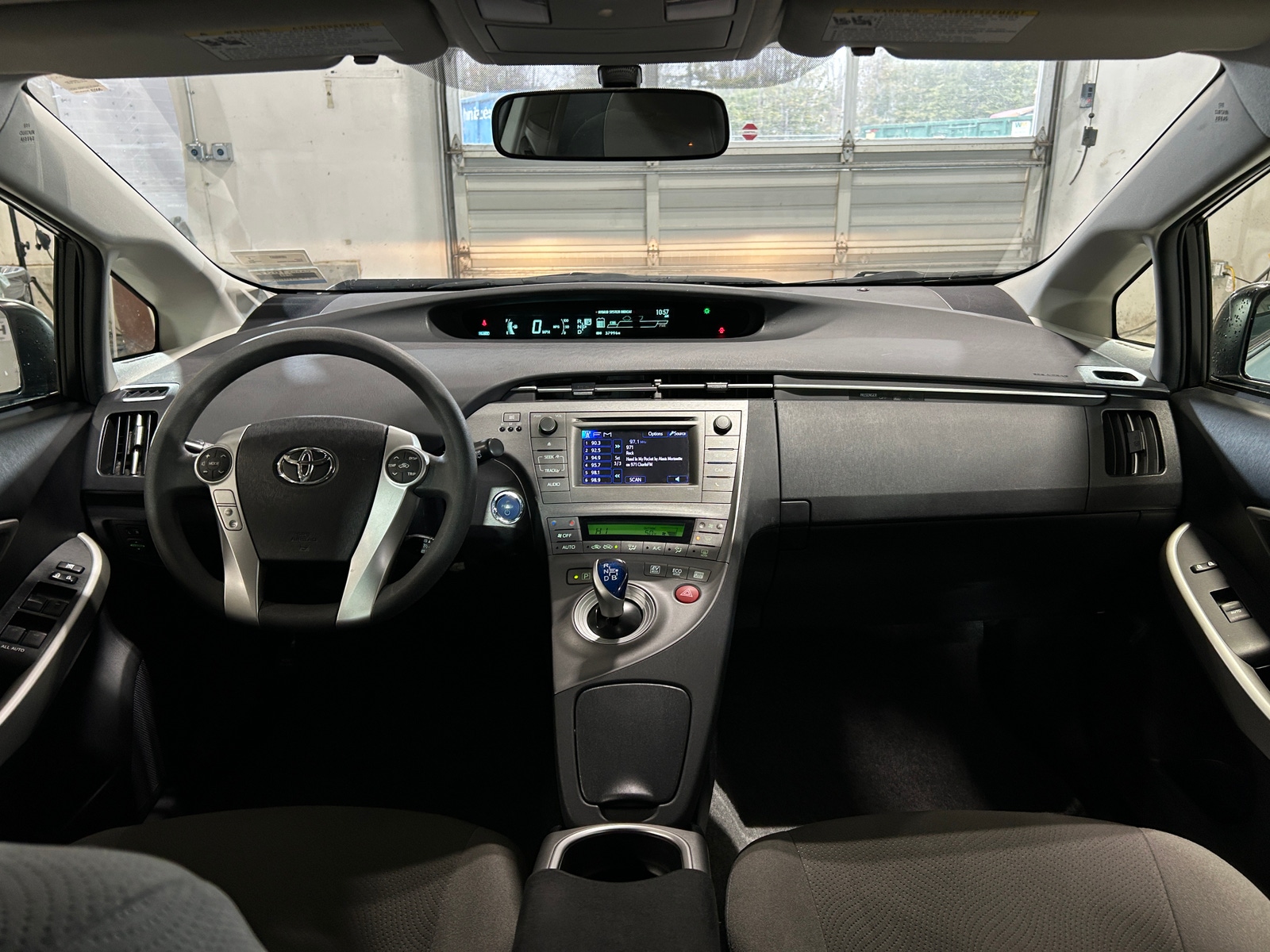 Thumbnail: 2015 Toyota Prius - 3