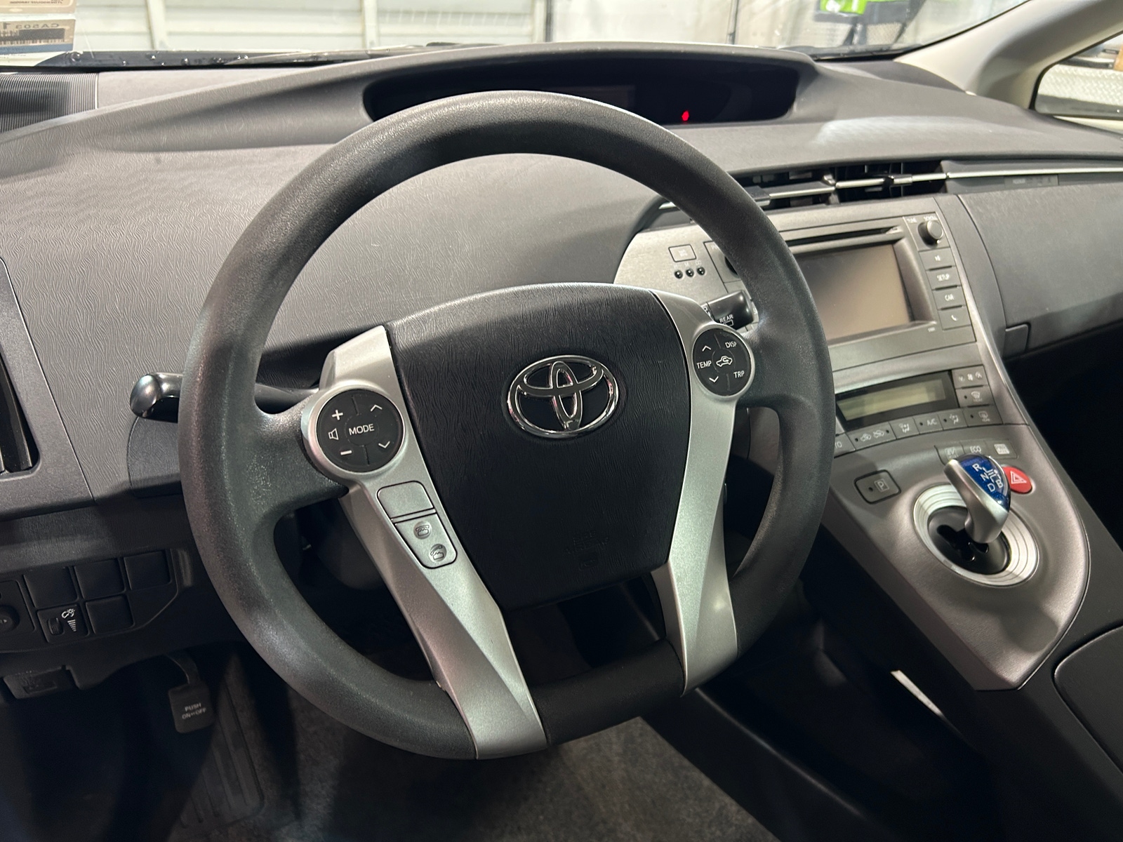 Thumbnail: 2015 Toyota Prius - 5