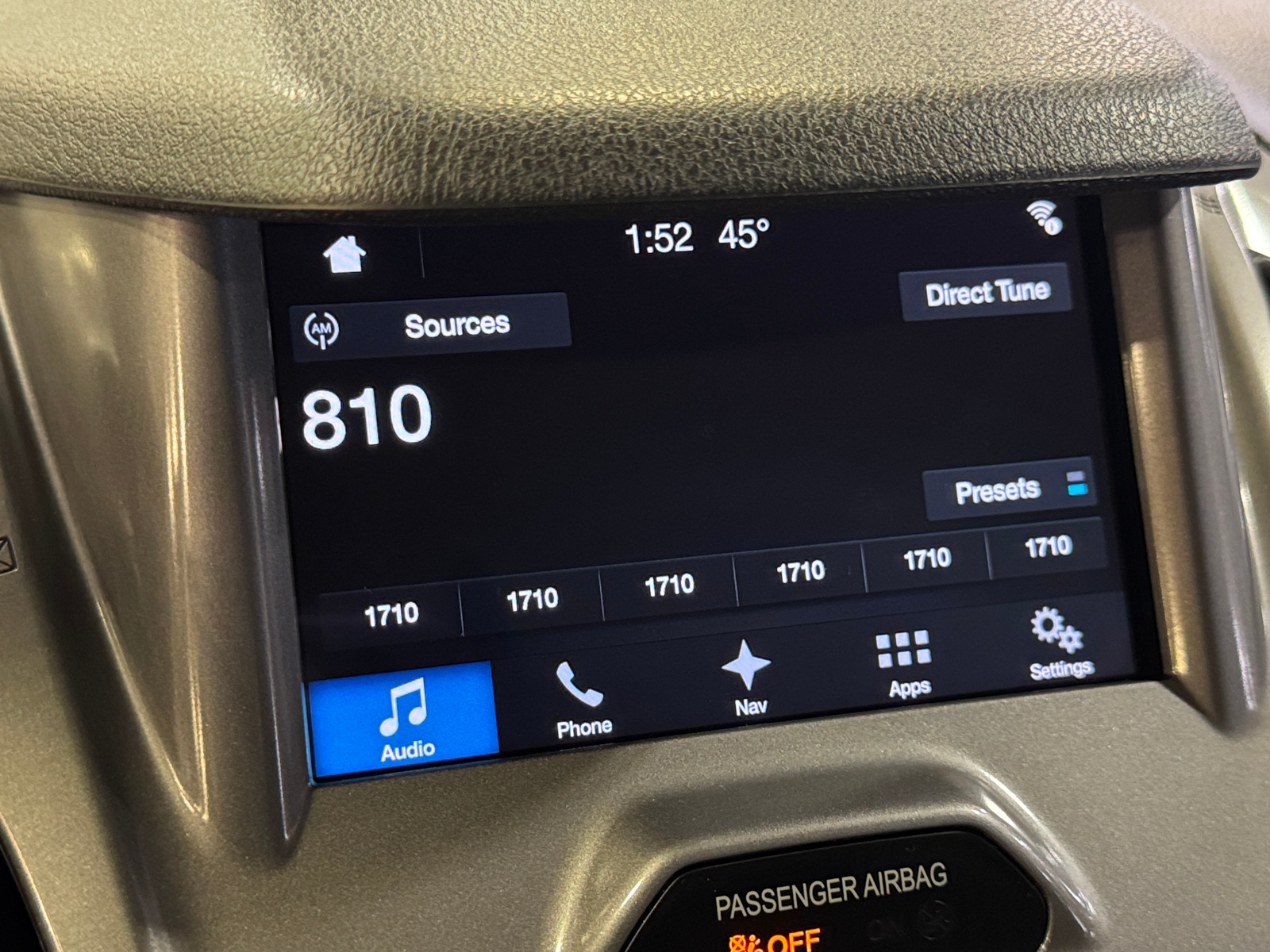 Thumbnail: 2017 Ford Transit Series - 3