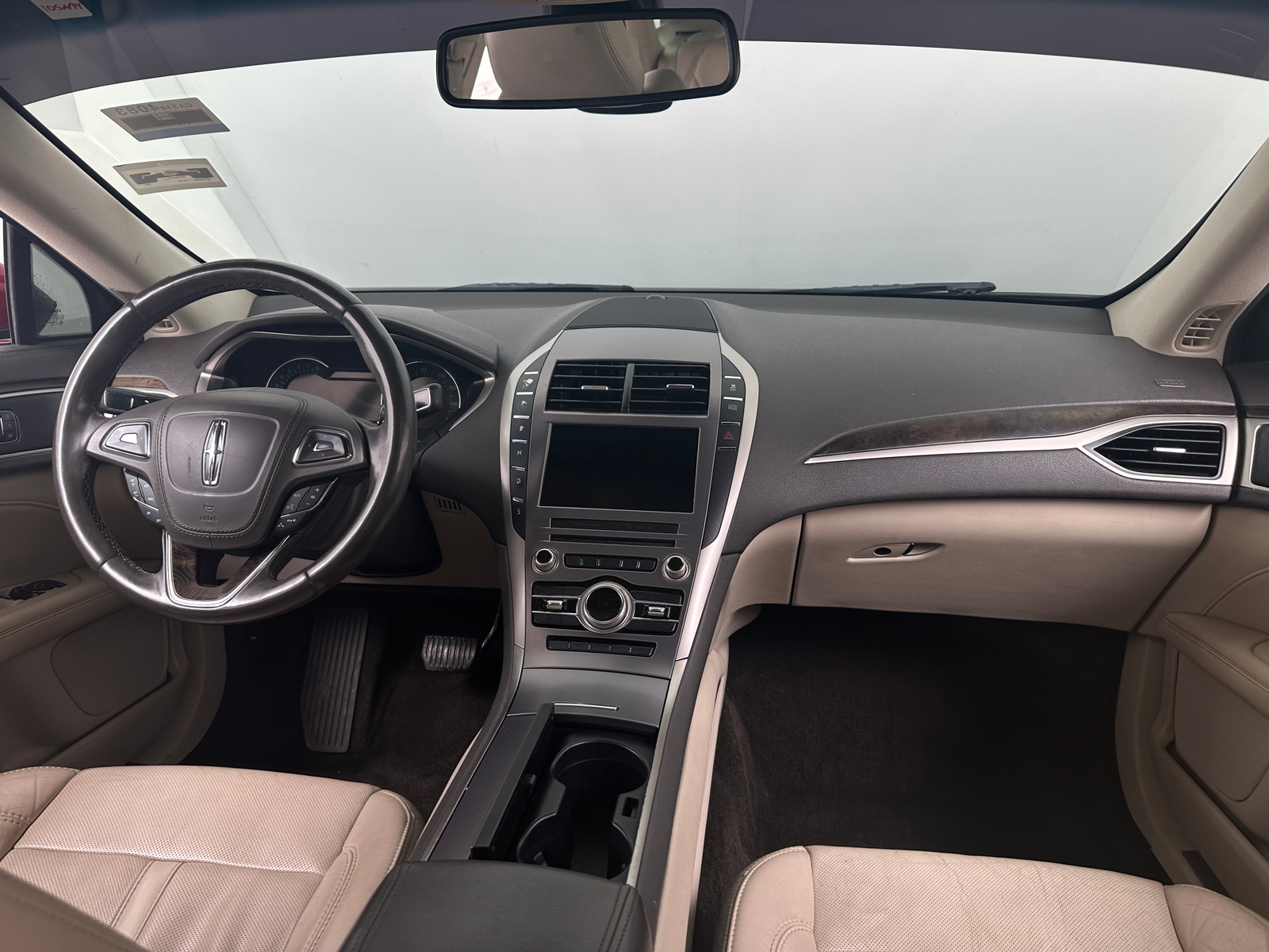 Thumbnail: 2017 Lincoln MKZ - 2