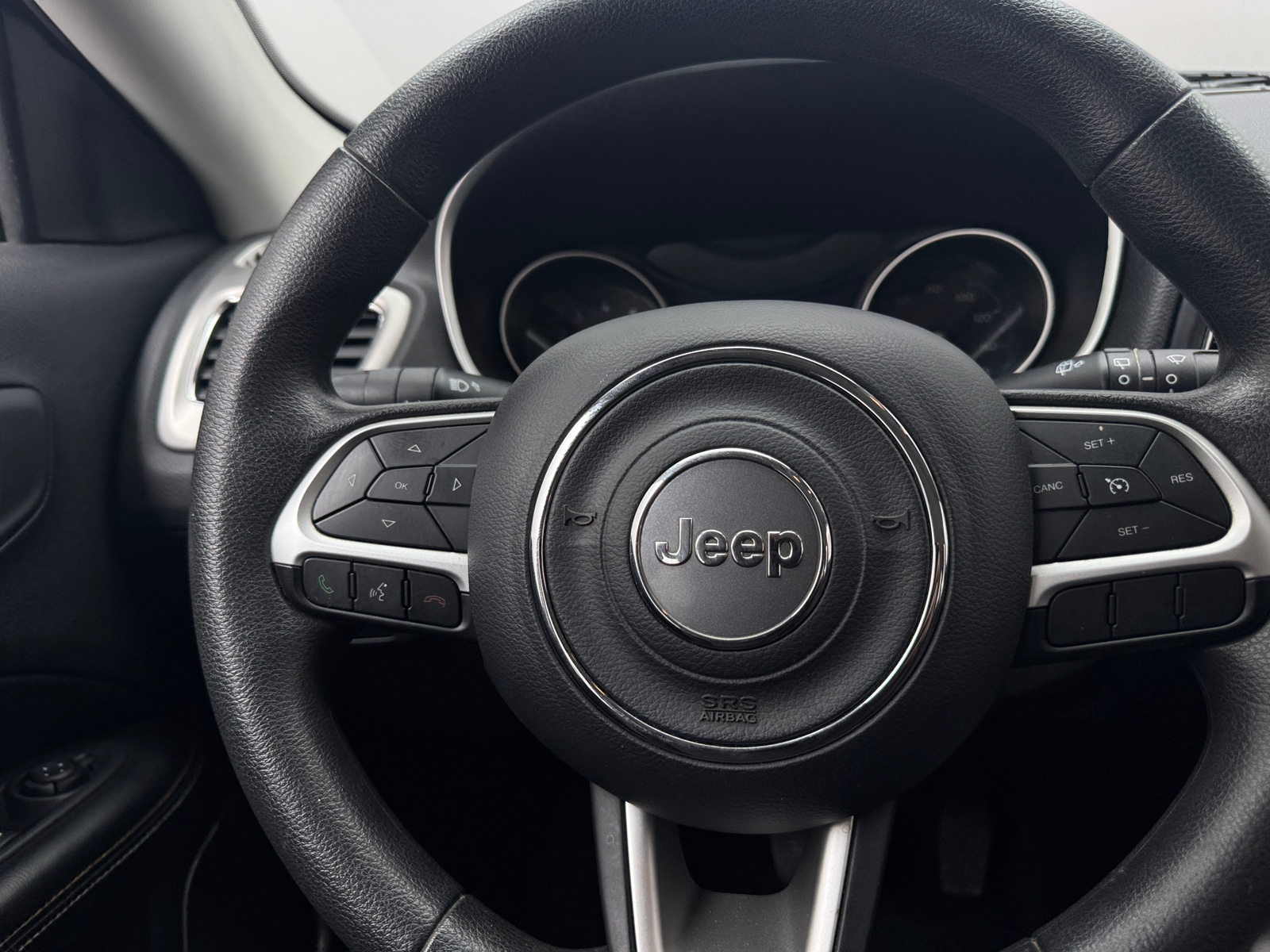 Thumbnail: 2020 Jeep Compass - 5