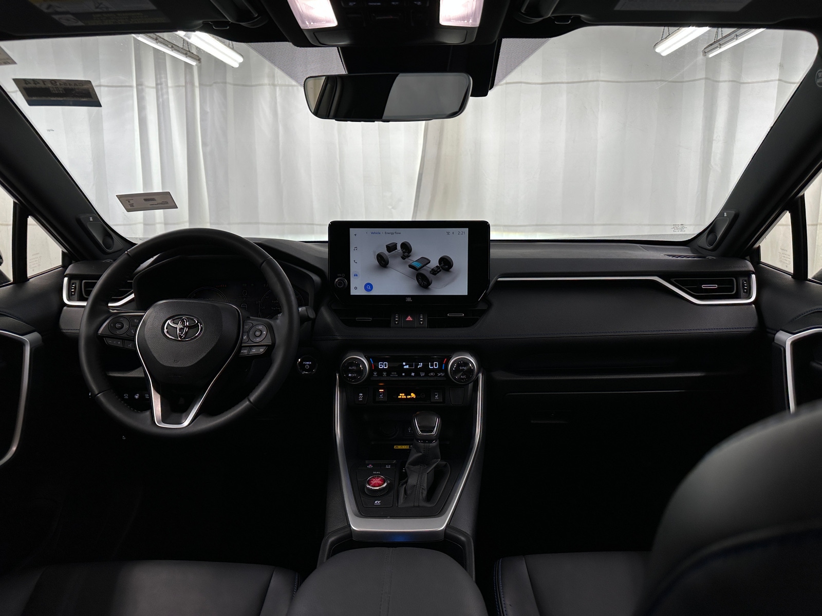 Thumbnail: 2025 Toyota RAV4 - 2