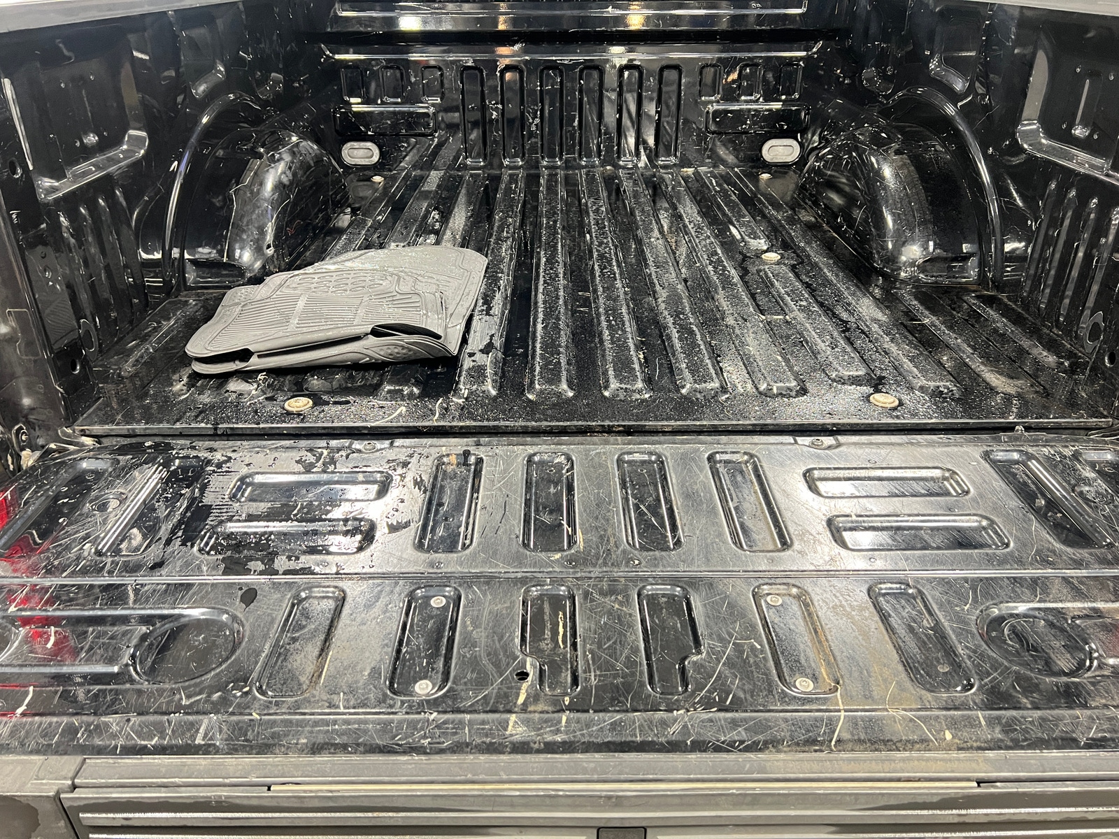 Thumbnail: 2018 Ford Econoline - 7