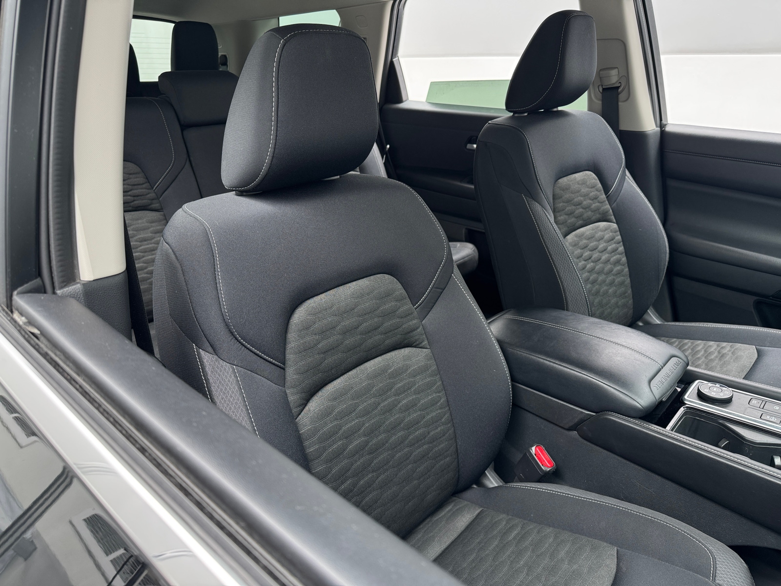 Thumbnail: 2022 Nissan Pathfinder - 2