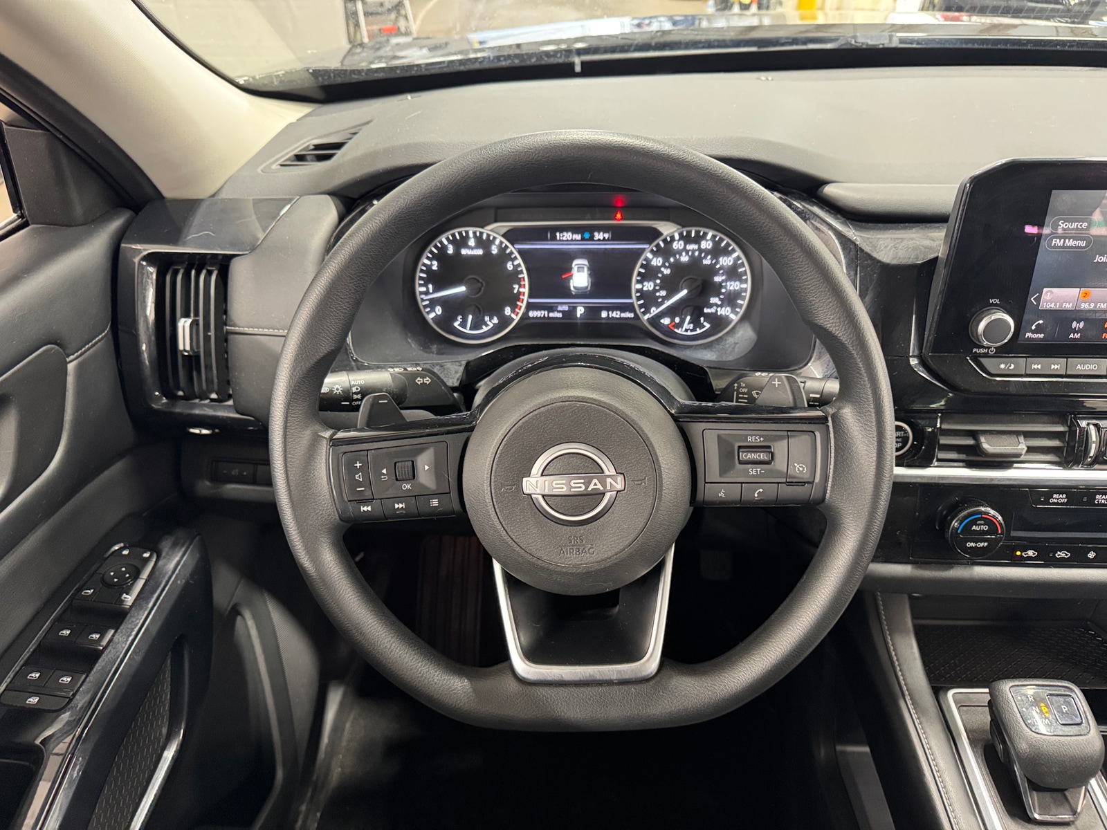 Thumbnail: 2022 Nissan Pathfinder - 5