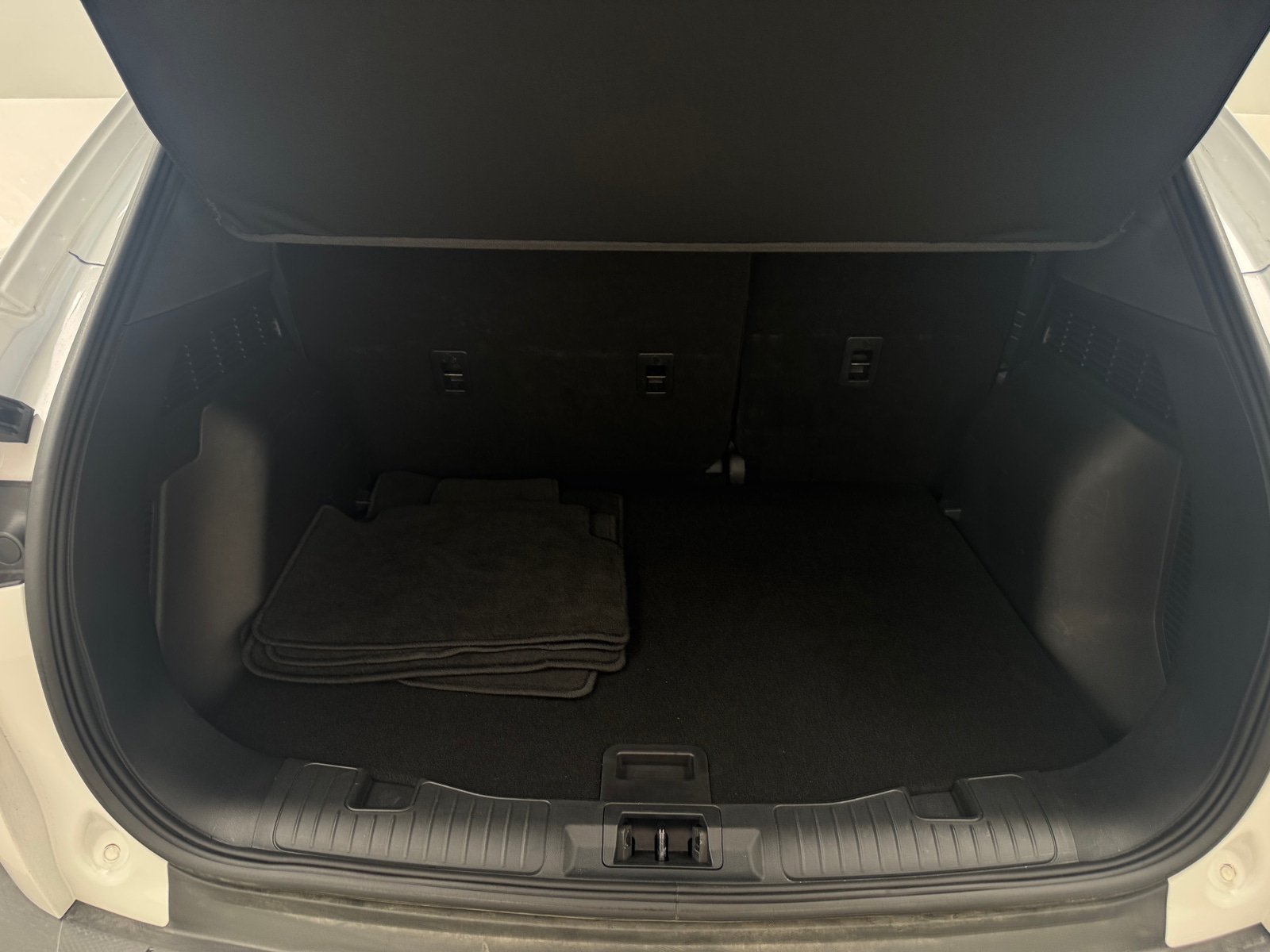 Thumbnail: 2025 Ford Escape - 7