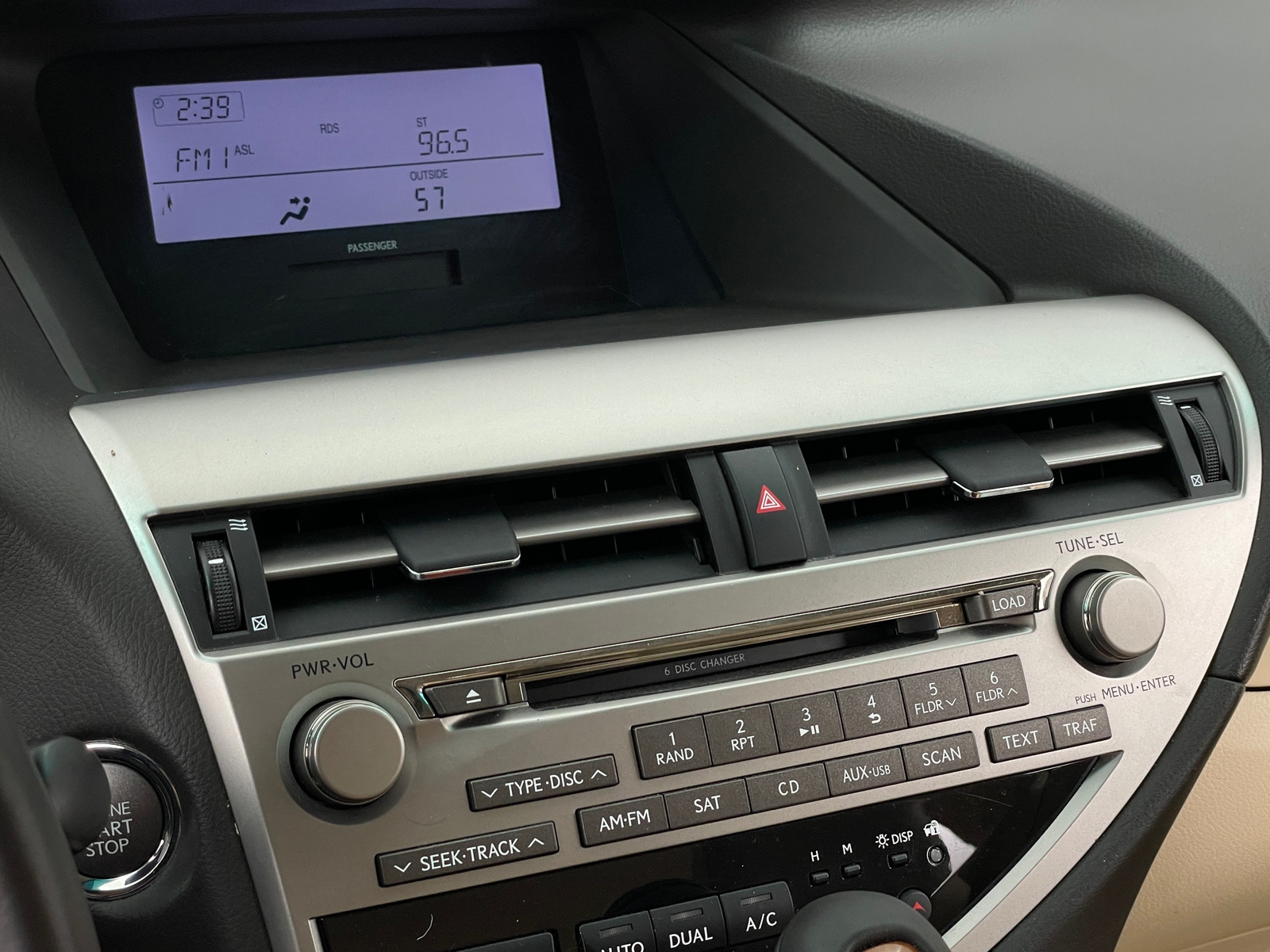 Thumbnail: 2012 Lexus RX - 4