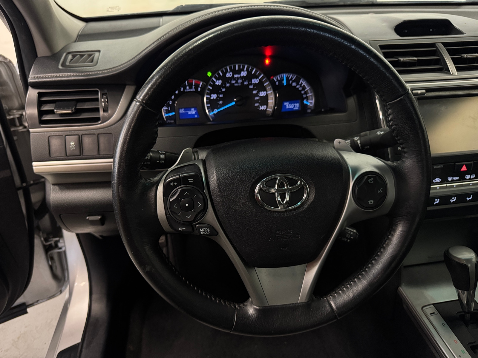 Thumbnail: 2014 Toyota Camry - 5