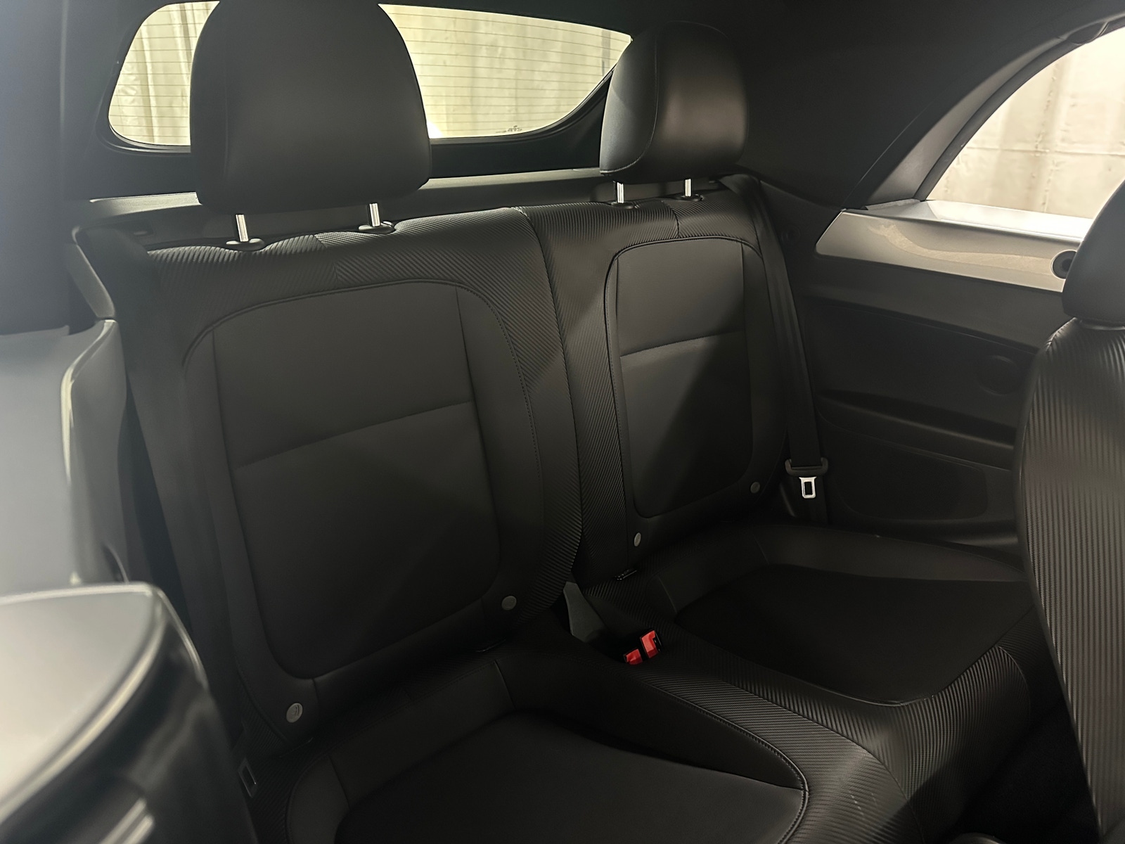 Thumbnail: 2014 Volkswagen Beetle - 6