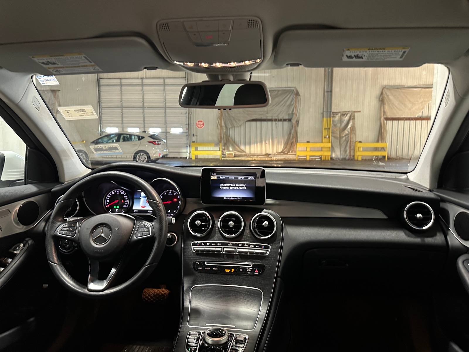 Thumbnail: 2019 Mercedes-Benz GLC - 2