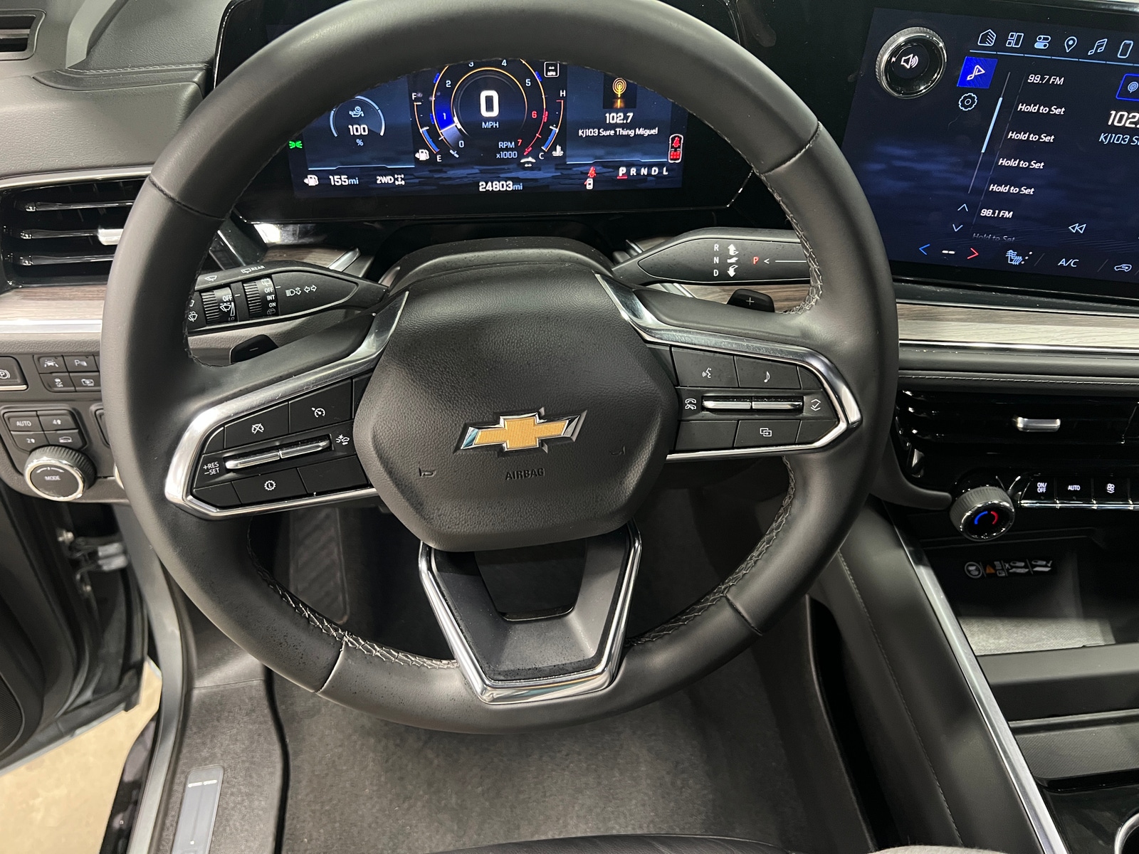 Thumbnail: 2025 Chevrolet Tahoe - 4