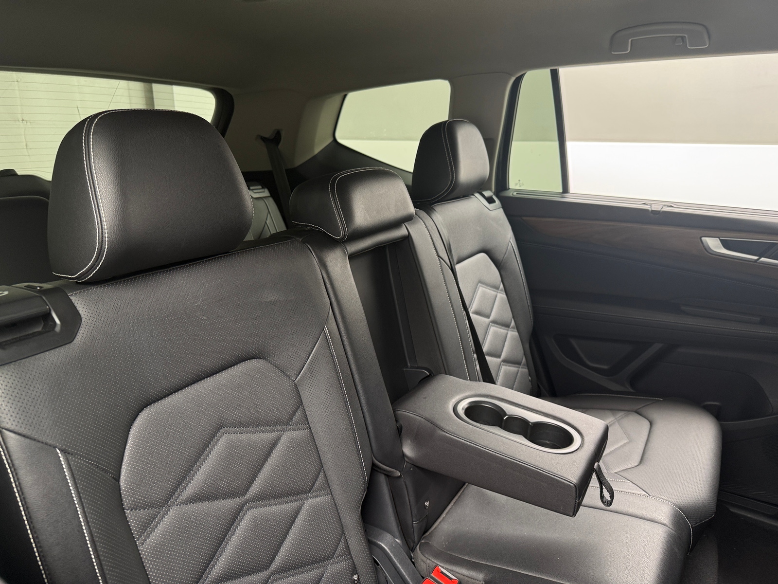 Thumbnail: 2025 Volkswagen Atlas - 5