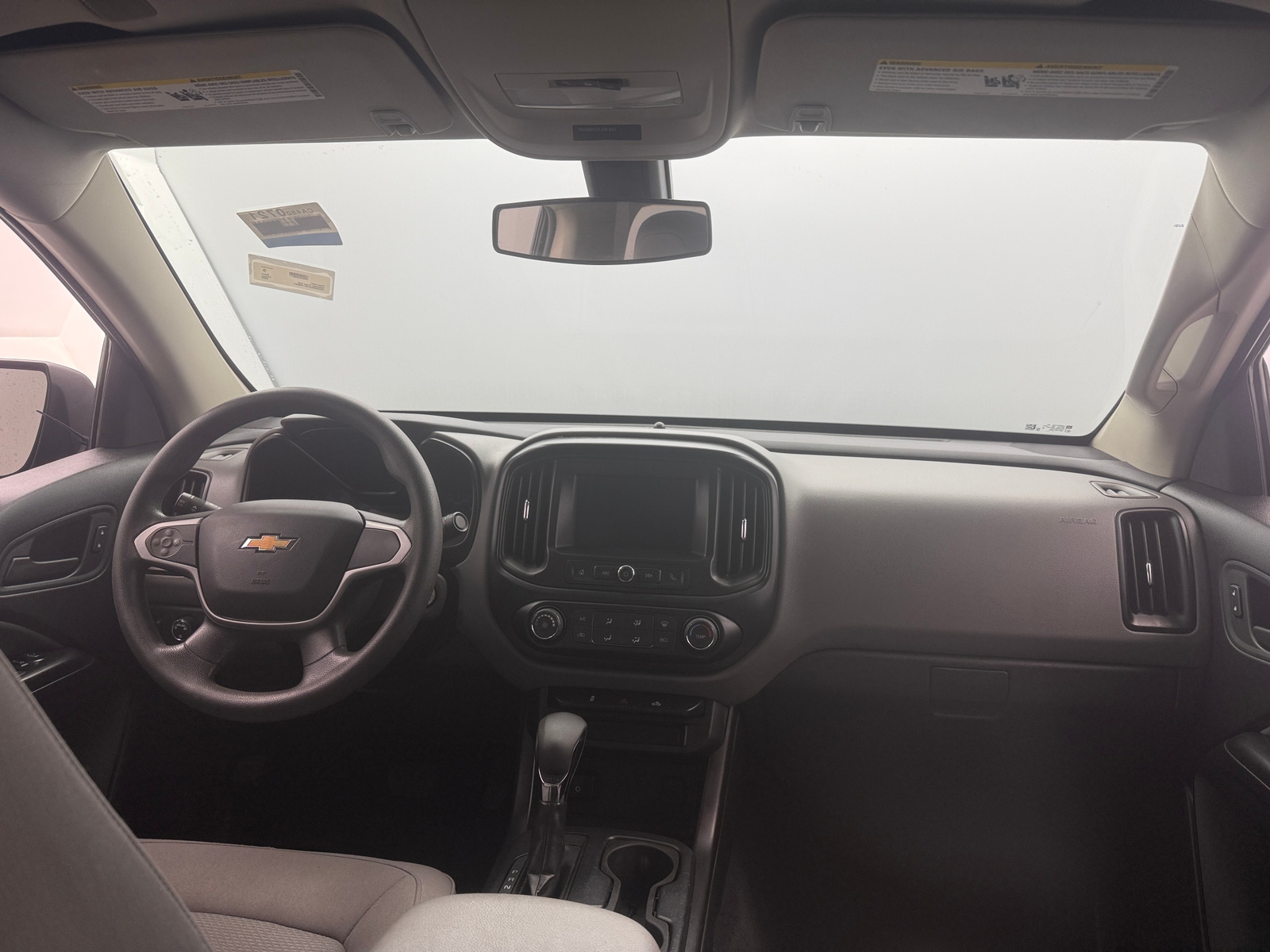 Thumbnail: 2022 Chevrolet Colorado - 3