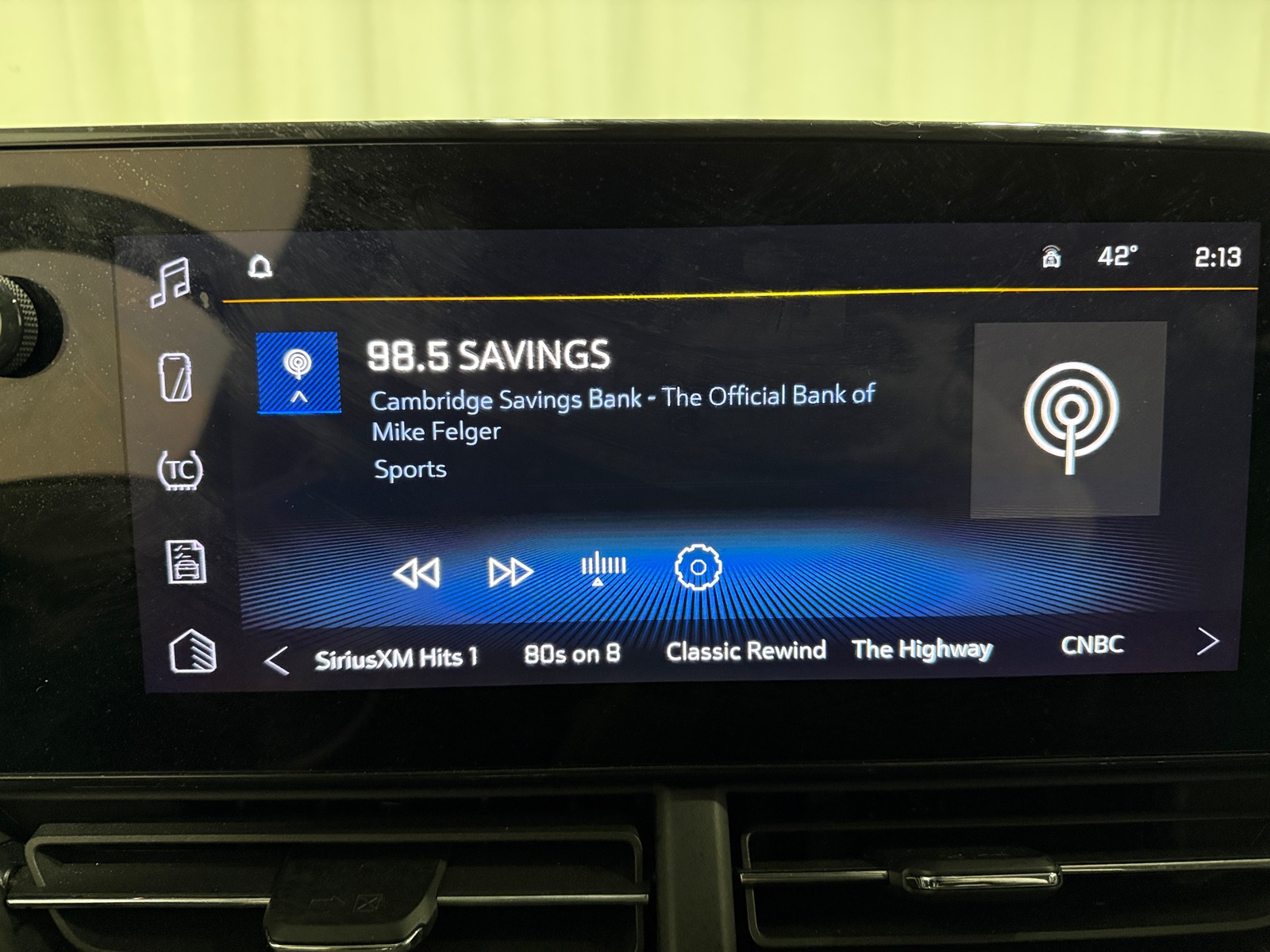 Thumbnail: 2025 Chevrolet Trax - 4