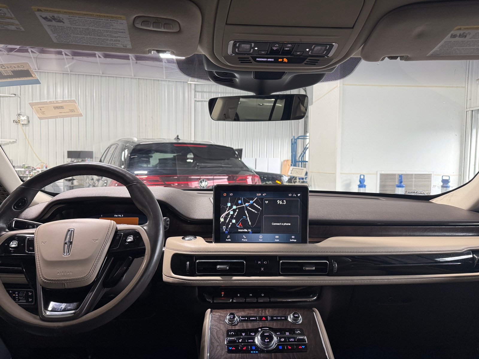 Thumbnail: 2020 Lincoln Aviator - 2