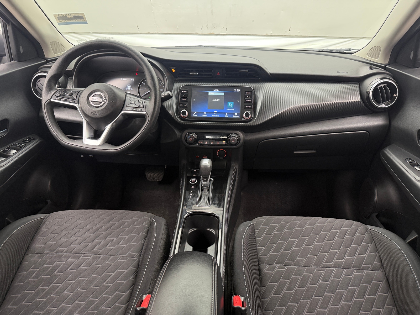 Thumbnail: 2022 Nissan Kicks - 3